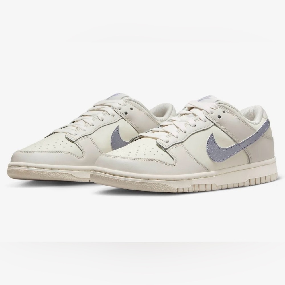 NEW Nike Wmns Dunk Low Essential Trend